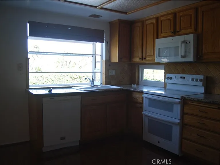 26171 Golada — Photo 19