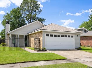 2054 Pecan Ridge Ave, Baton Rouge, LA 70816