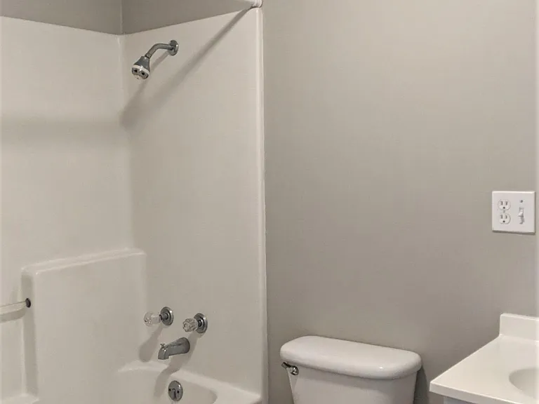258 Corinth Rd — Photo 14