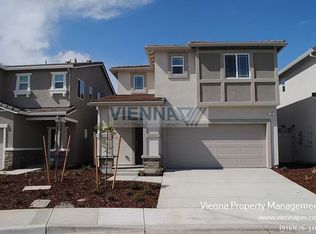 38 Bridgehome Ct, Sacramento, CA 95834