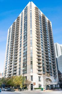 70 W Huron St APT 2204, Chicago, IL, 60654