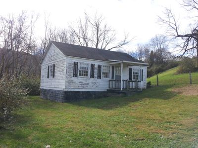 7852 Lee Hwy, Rural Retreat, VA, 24368