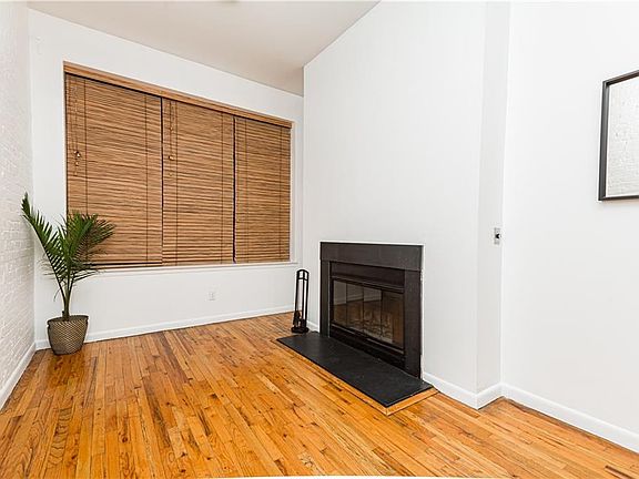 3rd image of 88 Wyckoff St APT 1L
