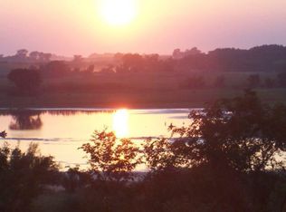 2868 Arney Ave, State Center, IA 50247