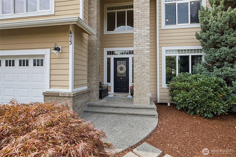 3rd image of 473 Mountain Circle Drive