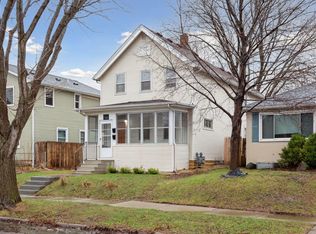 798 Armstrong Ave, Saint Paul, MN 55102
