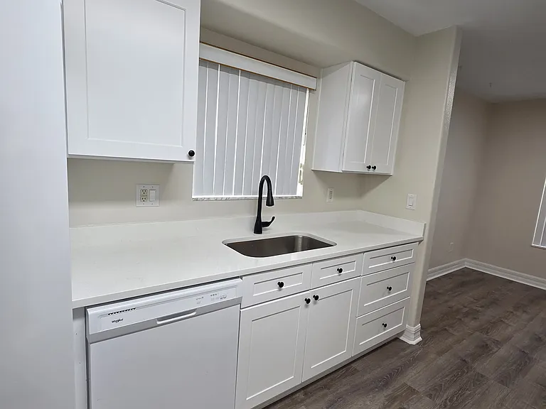 149 Blue Heron Dr — Photo 5