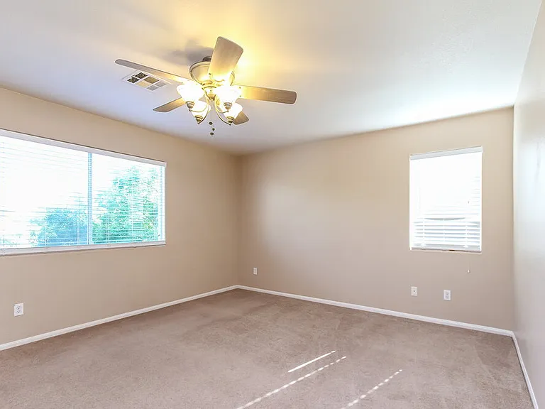 2422 Predera Ave — Photo 5