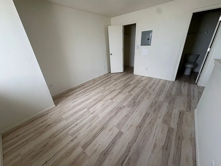 8701 Huron St #10-209 — Photo 8