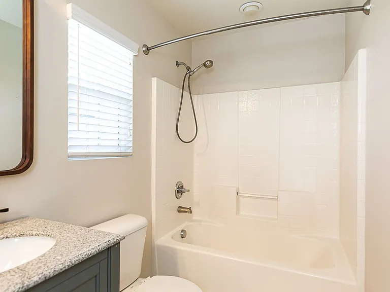 545 Toota Ct — Photo 19