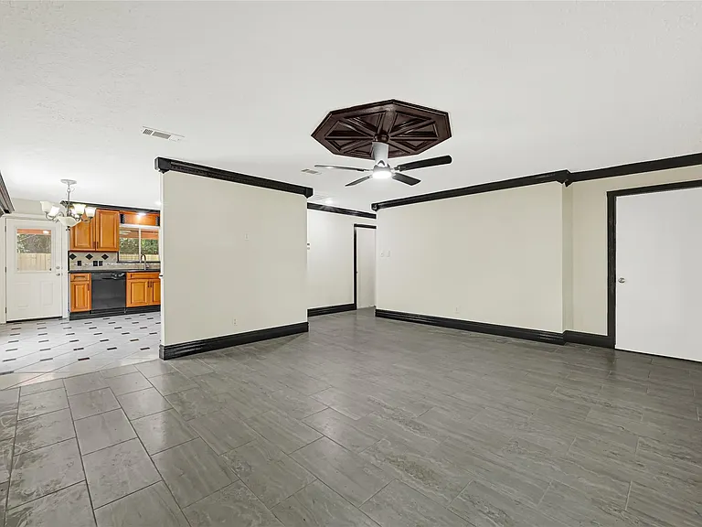 4806 Hickorygate Dr — Photo 11