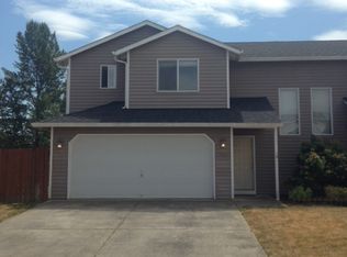 2313 NW 4th St, Battle Ground, WA 98604