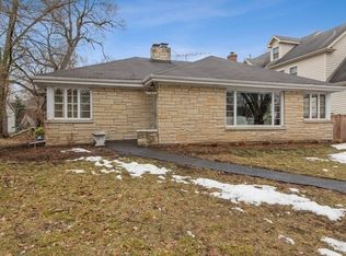 707 N Elm St, Hinsdale, IL