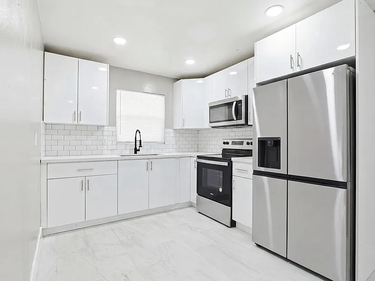 919 Fern Ave — Photo 26