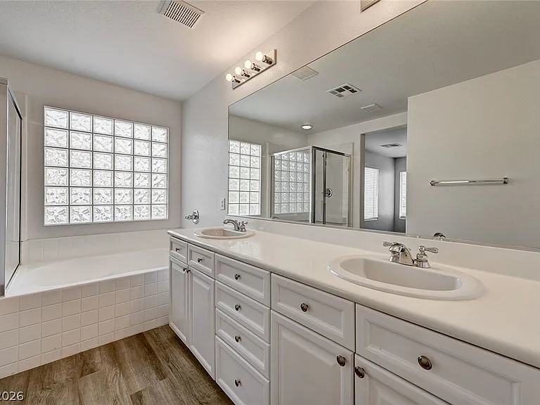 9226 Horseshoe Basin Ave #0 — Photo 9