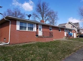 247 Washington Ave SW, Brewster, OH 44613