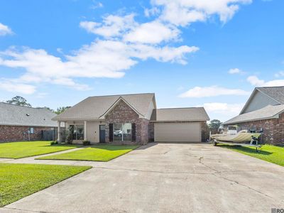 34249 Hawks Cv, Denham Springs, LA, 70706