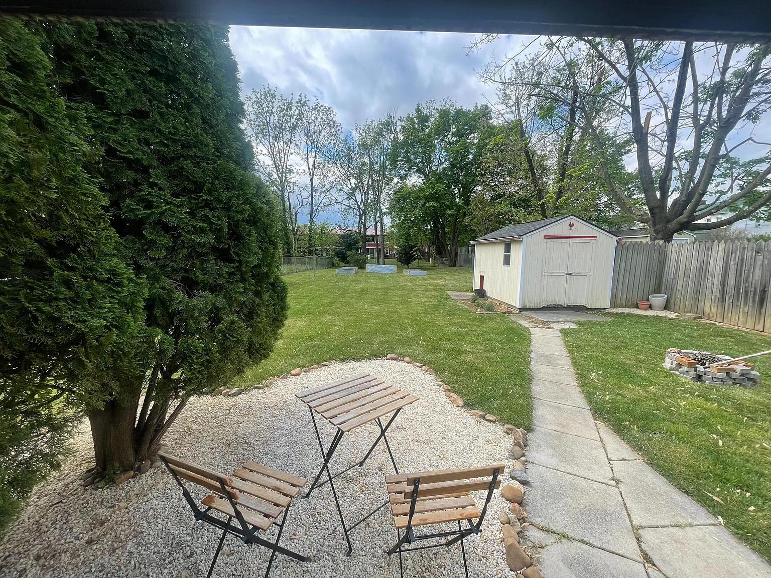 3 bed, 1301 sqft, $1,750 — Photo 3