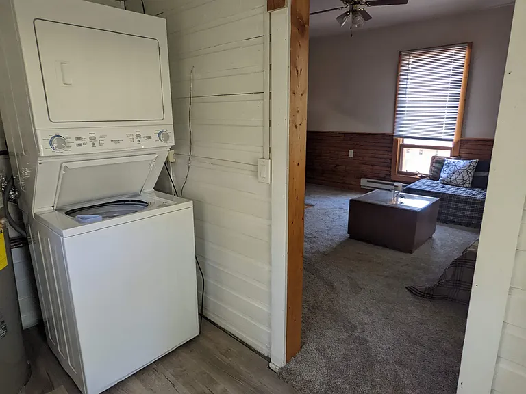 330 Myers St — Photo 3