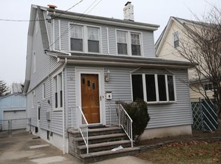 3228 150th Pl, Flushing, NY 11354