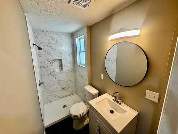 3rd image of 1206 S Preston St APT 3