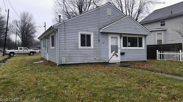 1st image of 917 Eastern Heights Blvd
