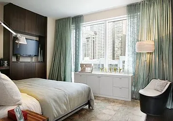 Sold by The Marketing Directors (The Visionaire 2)