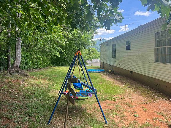 4th image of 3760 Jacob Dr