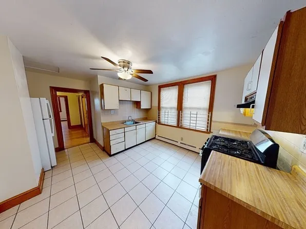 1 Normandy St #3, Dorchester, MA 02121