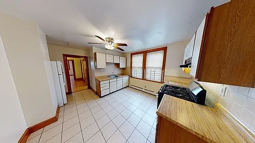 1 Normandy St #3 Photo 1
