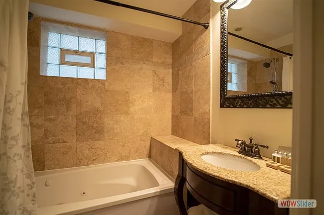 403 W Eugenie St #1F — Photo 12