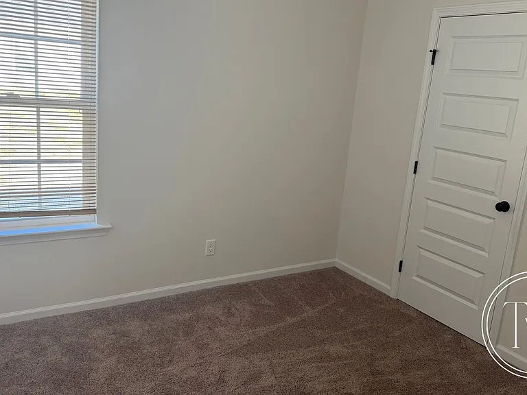 1479 SE Arnold Dr — Photo 10