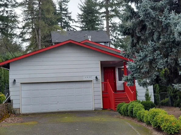 4802 SW Vacuna St, Portland, OR 97219