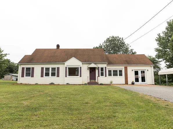 141 Ann St, Madison Heights, VA 24572