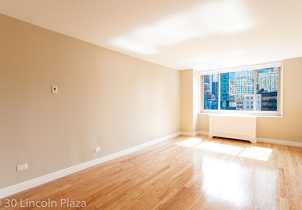 1st image of 30 W 63rd St APT 15G