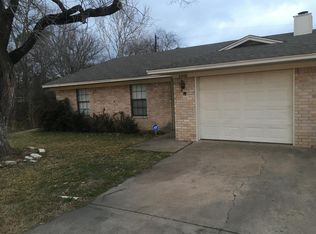 2000 Century Dr, Woodway, TX 76712