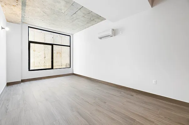 Rented by REAL New York | media 45