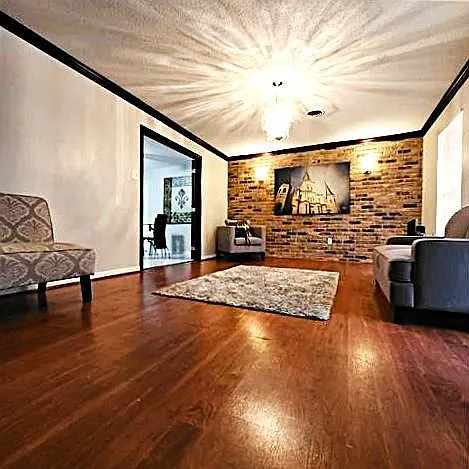 3738 Somerset Dr — Photo 7