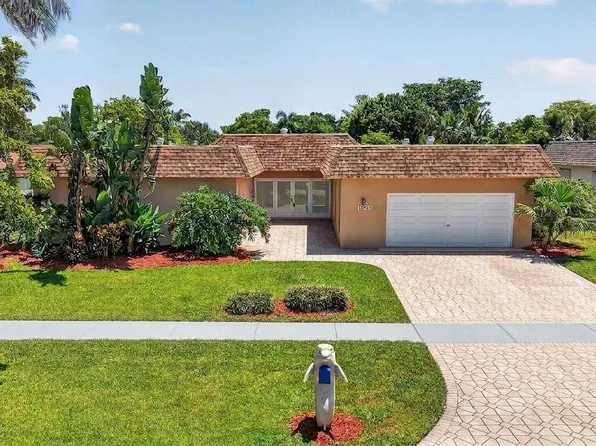 1820 SW 67th Terrace, Plantation, FL 33317