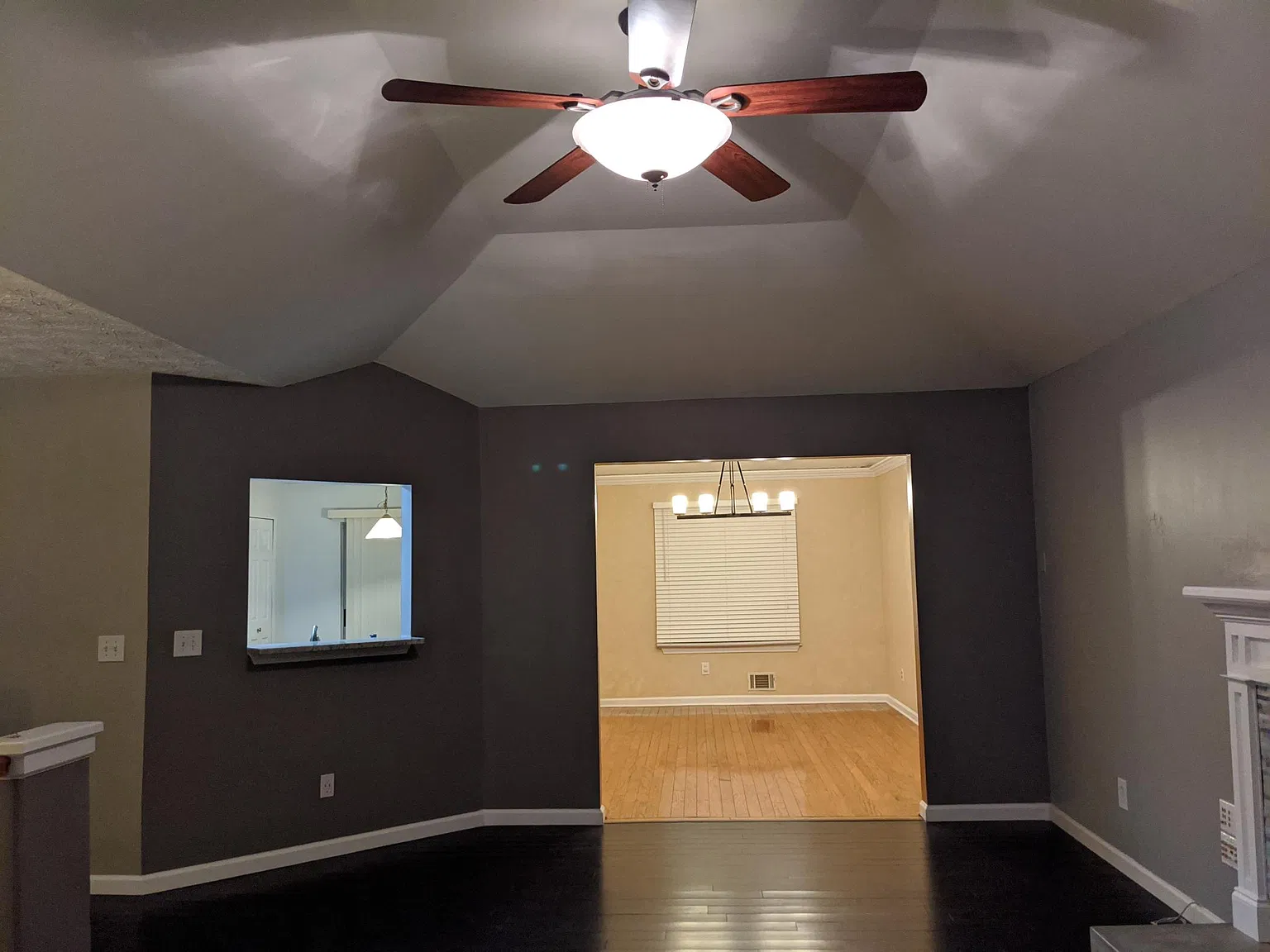 5 bed, 1612 sqft, $2,495 — Photo 3