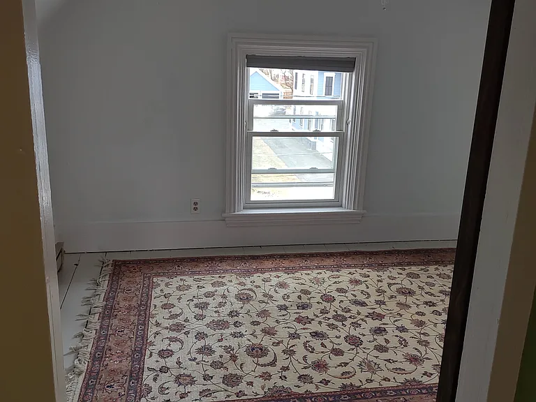 30 Grinnell St #2 — Photo 12