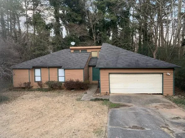 1870 Whispering Willow Way SW, Lilburn, GA 30047