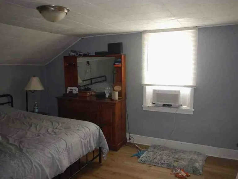 537 Stone St #537 — Photo 12