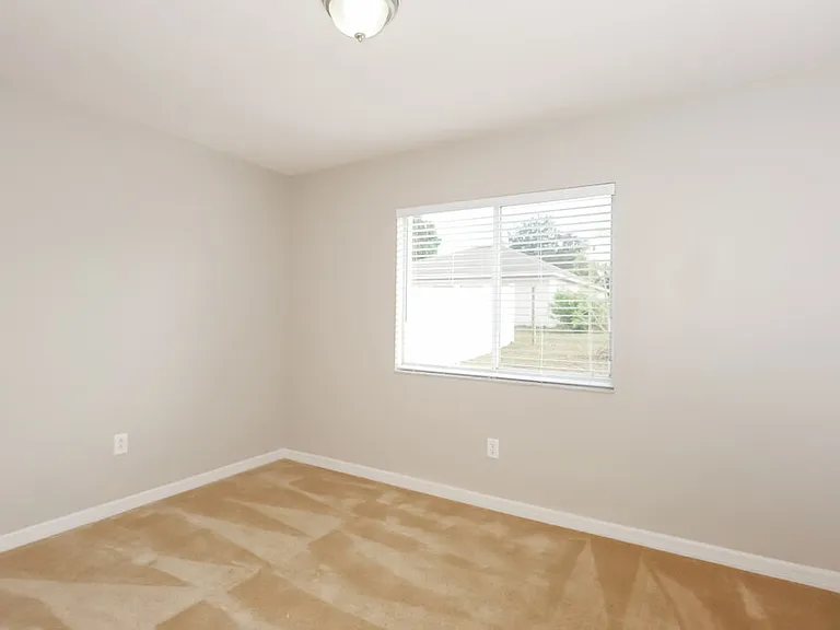 7002 Crown Lake Dr — Photo 11