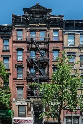 Rented by REAL New York | media 19