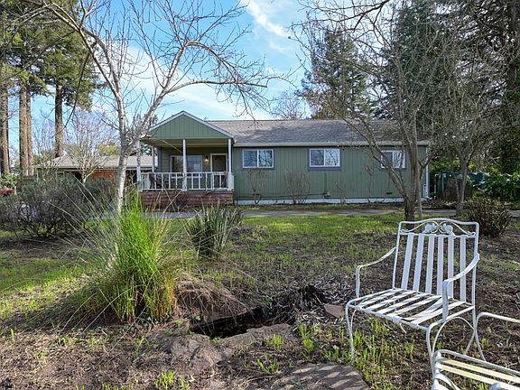 3rd image of 5563 Mcfarlane Road