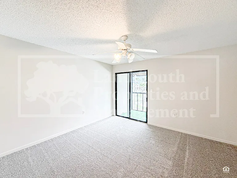 4948 Market Sq — Photo 13