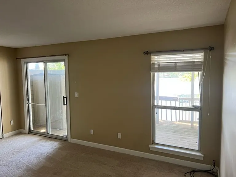 2919 Seashore Point — Photo 14