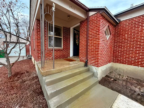 1944 Spring Ln, Salt Lake City, UT 84117