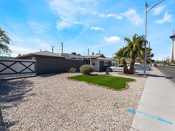 4th image of 812 Alhambra Dr